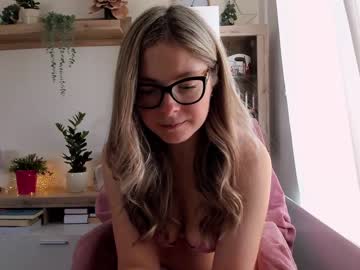 webcam girl bestgirl_ofthe_neighborhood capture image #5425128