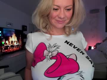 webcam girl kiradivine capture image #1046094