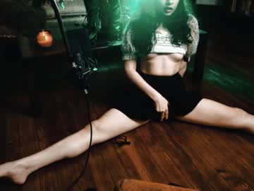 webcam girl ingennui capture image #4715686