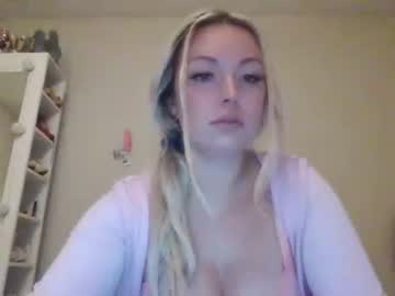 webcam girl brunettebaby53x capture image #1337018