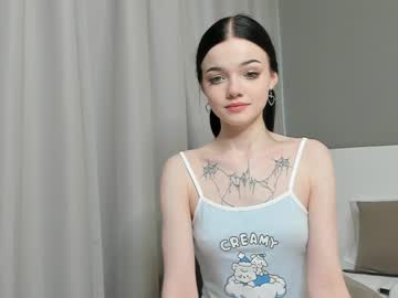 webcam girl stussy_montana capture image #2447934
