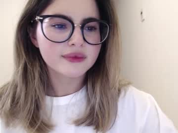 webcam girl playnofuckinggames capture image #2100229