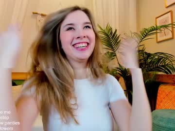 webcam girl milablush capture image #4842435
