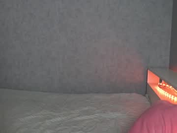 webcam girl trisloveiso capture image #2924048