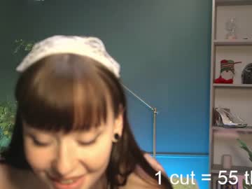webcam girl ella_knockers_xl capture image #2306685