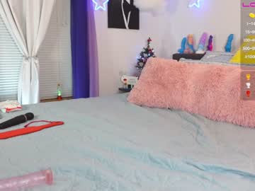 webcam girl emmasky69 capture image #4667752