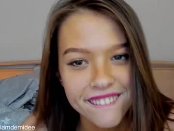 webcam girl _demi_dee_ capture image #1664708