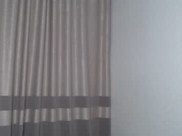 webcam girl shy_hott1e capture image #2366118