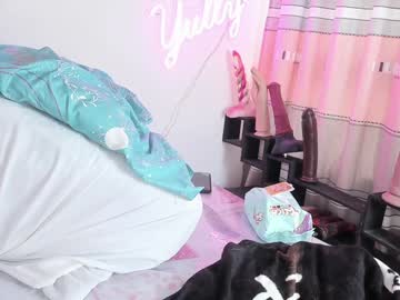 webcam girl queen_yully capture image #5569141