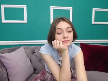 webcam girl adelewilson__ capture image #726538