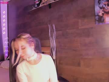 webcam girl yolandabertha capture image #5314494