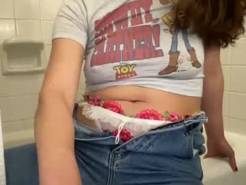 webcam girl pootie_tangs_ex capture image #2178508
