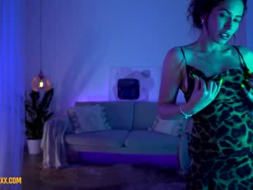 webcam girl provocatrixx capture image #2205238