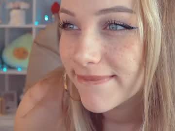 webcam girl mia_milagros capture image #1929762