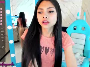 webcam girl sweet_littleee capture image #2582345