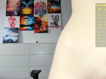 webcam girl _witch__ capture image #2717860