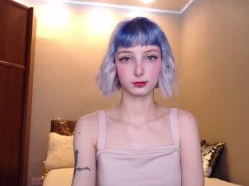 webcam girl lit1le_kitty_ capture image #1289668