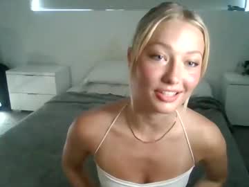 webcam girl gisellestreams capture image #5600661