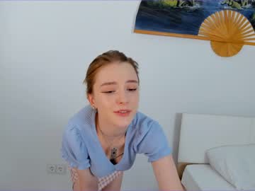 webcam girl cyber__love capture image #4461487