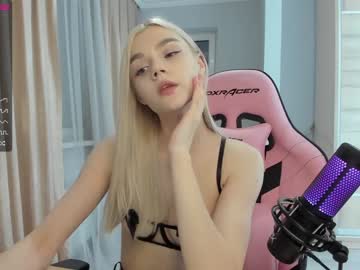 webcam girl allotropp capture image #4722275