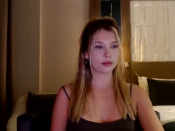 webcam girl bitter_moon capture image #4981354