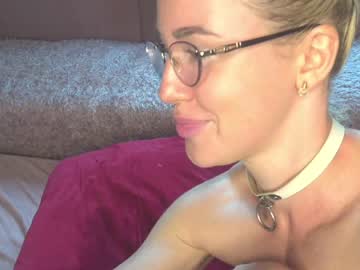 webcam girl xtina__ capture image #3311095