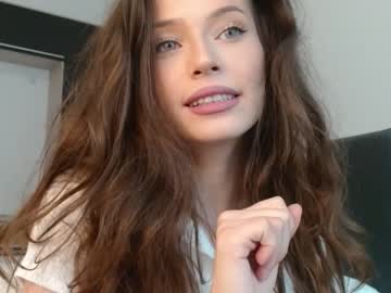 webcam girl isia_slay capture image #3090722