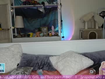 webcam girl vivid_whit capture image #2416374