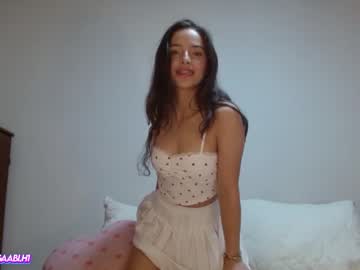 webcam girl gabrielaa_18 capture image #4905059