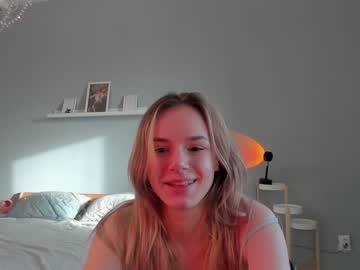 webcam girl devilmayshy capture image #5397053