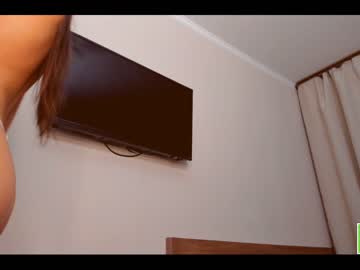 webcam girl amandamedrano capture image #5073400