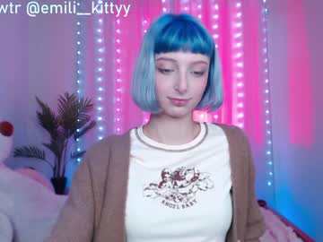 webcam girl lit1le_kitty_ capture image #1117539