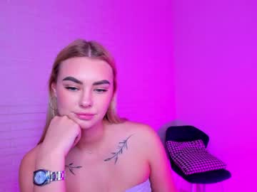 webcam girl 8a8y_nura capture image #1768838