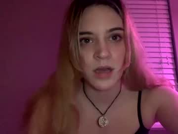 webcam girl ellabrown68 capture image #456360