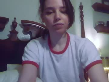 webcam girl cinnabelle capture image #1983357
