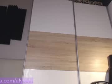 webcam girl alycetn capture image #2987396