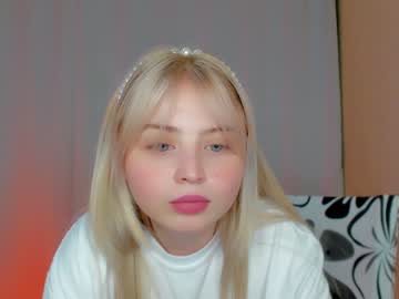 webcam girl shy_blondiee capture image #5122279