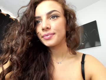 webcam girl 9harlotte99 capture image #3262605