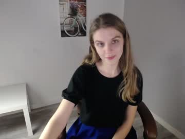 webcam girl lana_heisstt capture image #1043055
