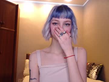 webcam girl lit1le_kitty_ capture image #1290832