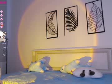 webcam girl small_blondee capture image #4556077