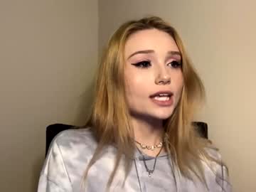 webcam girl princesshannnnn capture image #923703