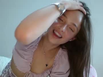 webcam girl gabrielaa_18 capture image #4721752
