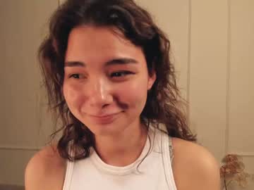 webcam girl laa_ura capture image #5535744
