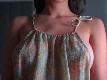 webcam girl houseofkei capture image #2011886