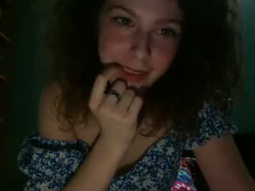 webcam girl maeluna33 capture image #2521912