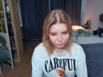 webcam girl intimacy_scene capture image #5555088