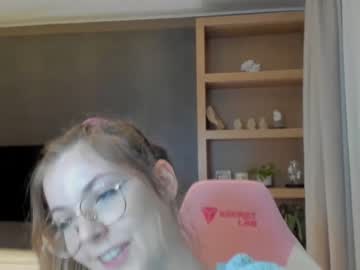 webcam girl cassy_cum capture image #1687913
