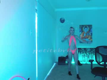 webcam girl petitebrat capture image #501609