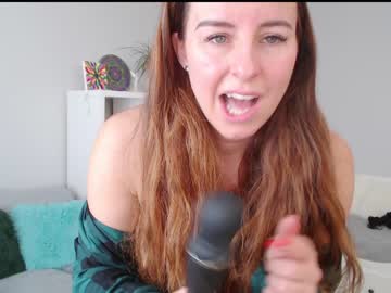 webcam girl emerald_kittycat capture image #1453910